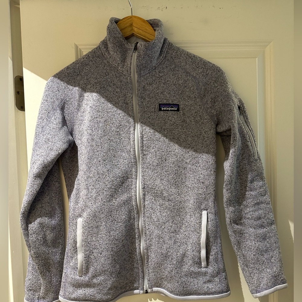 Super Cute Patagonia Better Sweater - Lavender XS perfect for spring!!